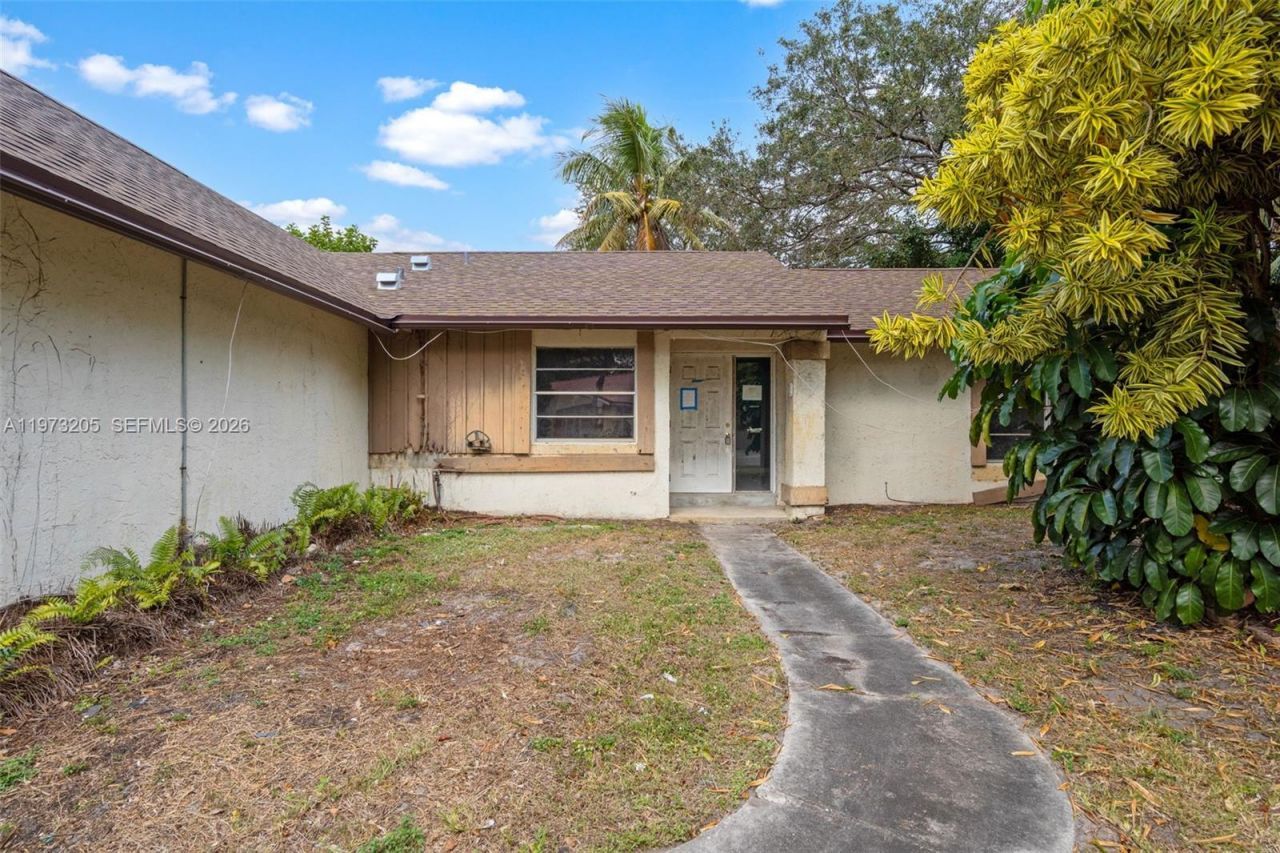 7389 NW 48th Pl, Lauderhill, FL 33319 Photo