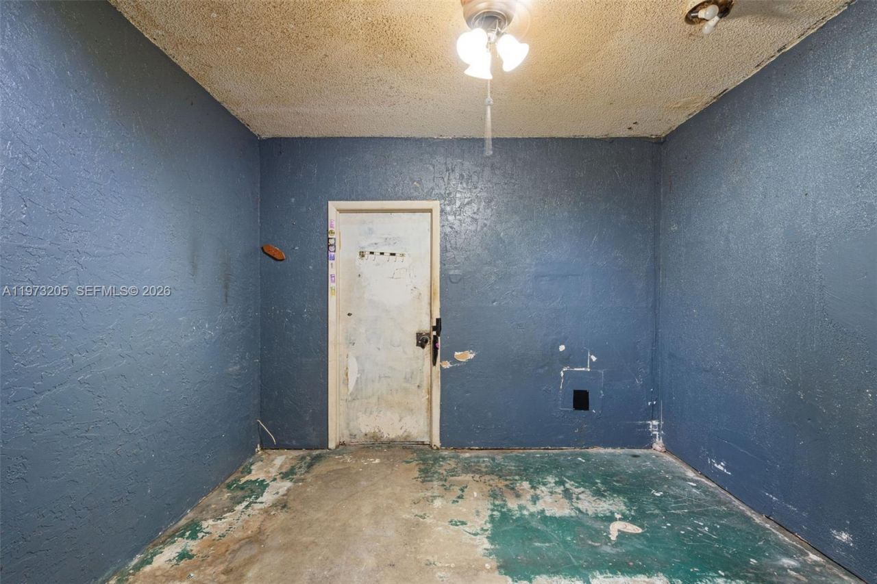 7389 NW 48th Pl, Lauderhill, FL 33319 Photo