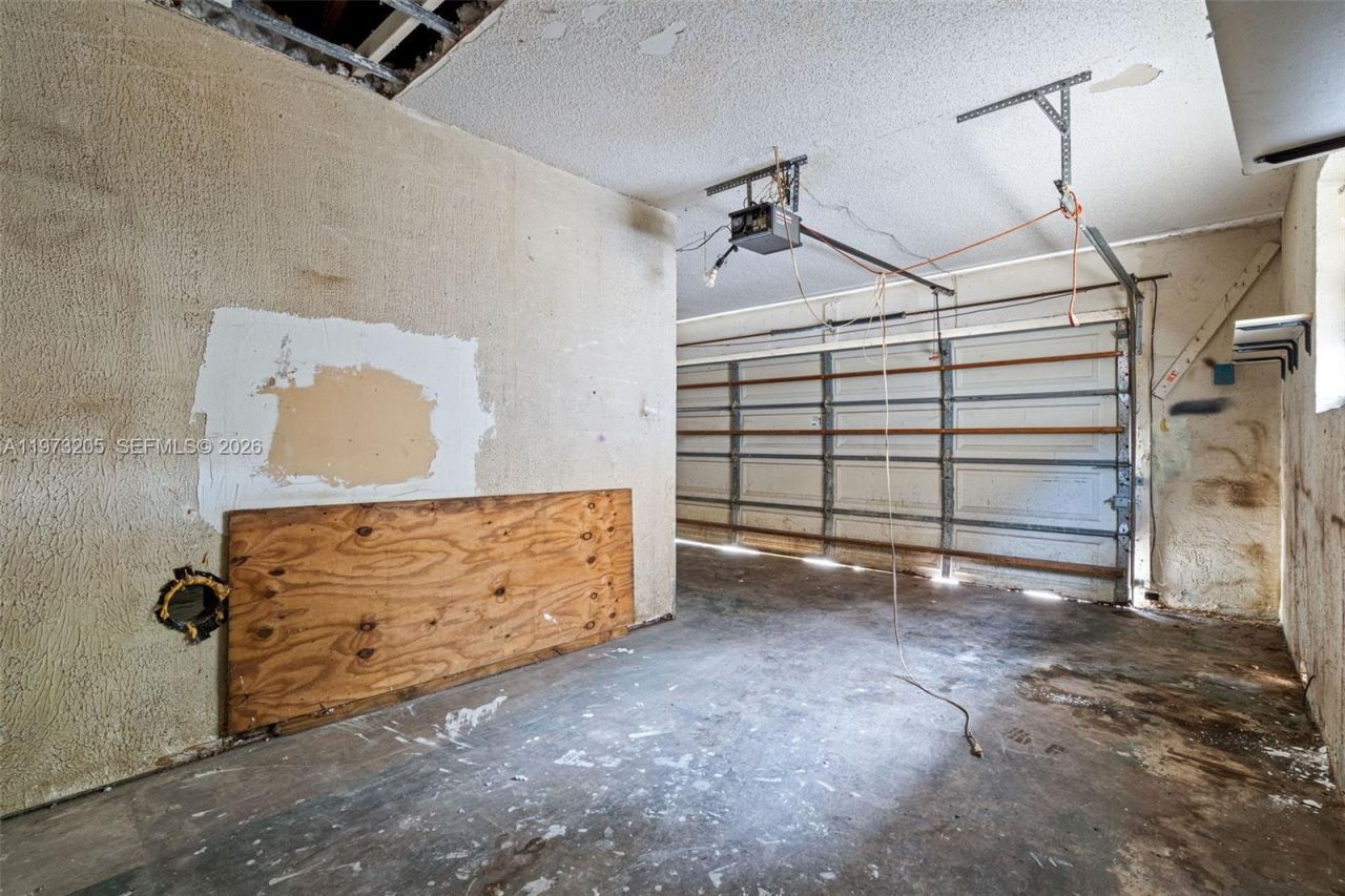 7389 NW 48th Pl, Lauderhill, FL 33319 Photo