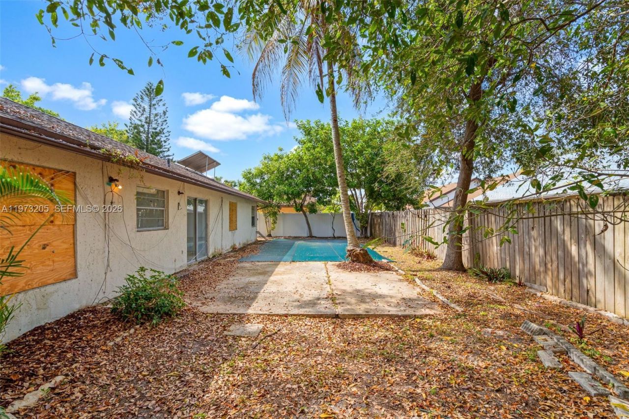 7389 NW 48th Pl, Lauderhill, FL 33319 Photo