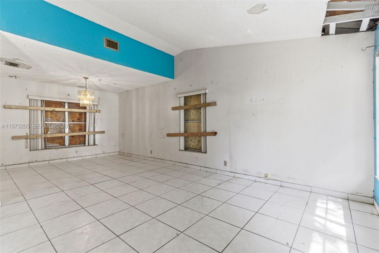 7389 NW 48th Pl, Lauderhill, FL 33319 Photo