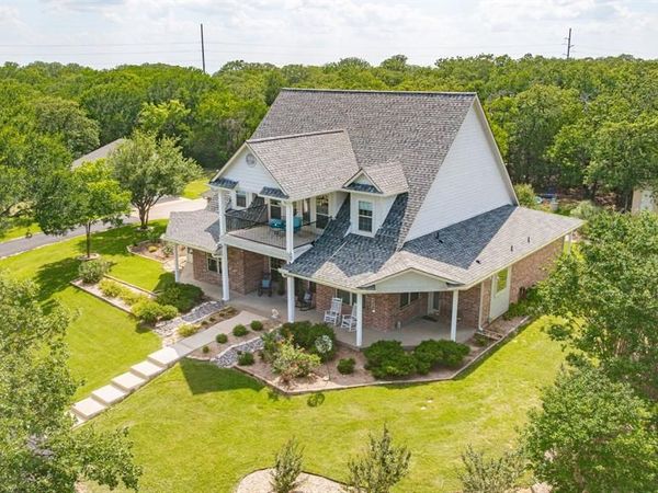 1218 Meander Road, Granbury, TX 76049