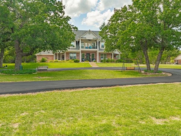1218 Meander Road, Granbury, TX 76049
