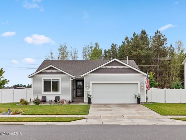 3820 W Belgrave WAY, Hayden, ID 83835