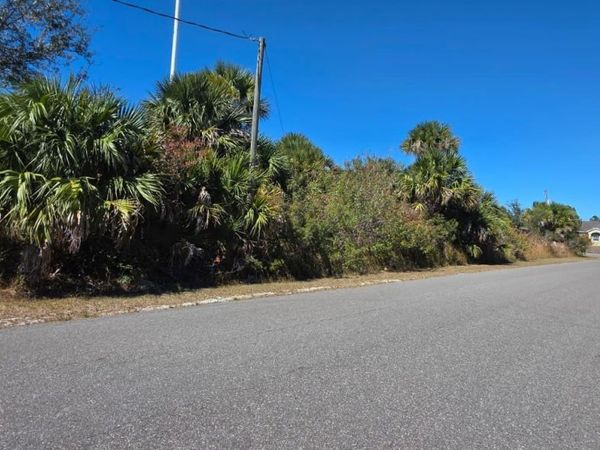 3014 FERDON AVENUE , PALM BAY, FL 32908