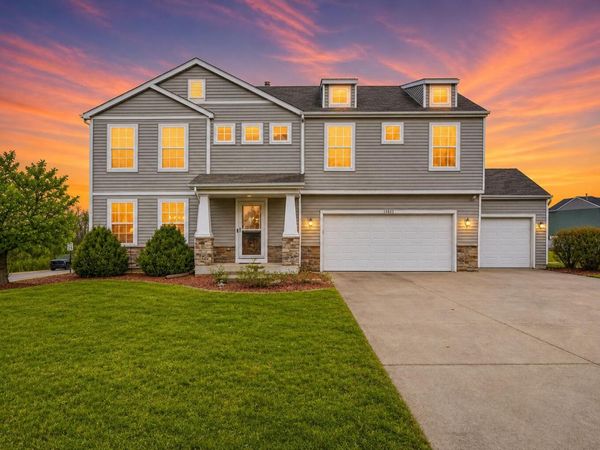 10843 Hillcrest Lane, Dyer, IN 46311