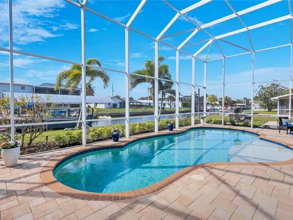 4741 Pembrooke LN, BONITA SPRINGS, FL 34134