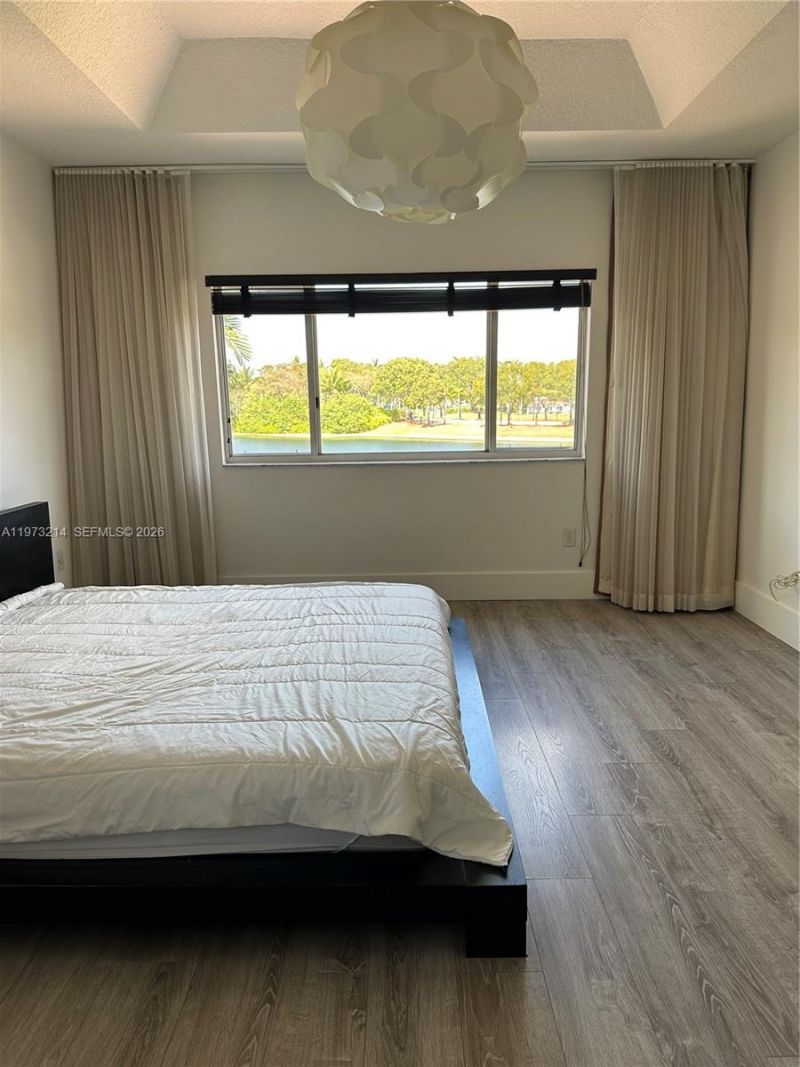 10965 NW 59th St, Doral, FL 33178 Photo