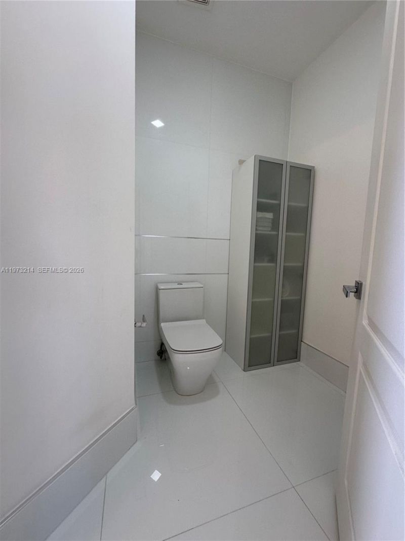 10965 NW 59th St, Doral, FL 33178 Photo