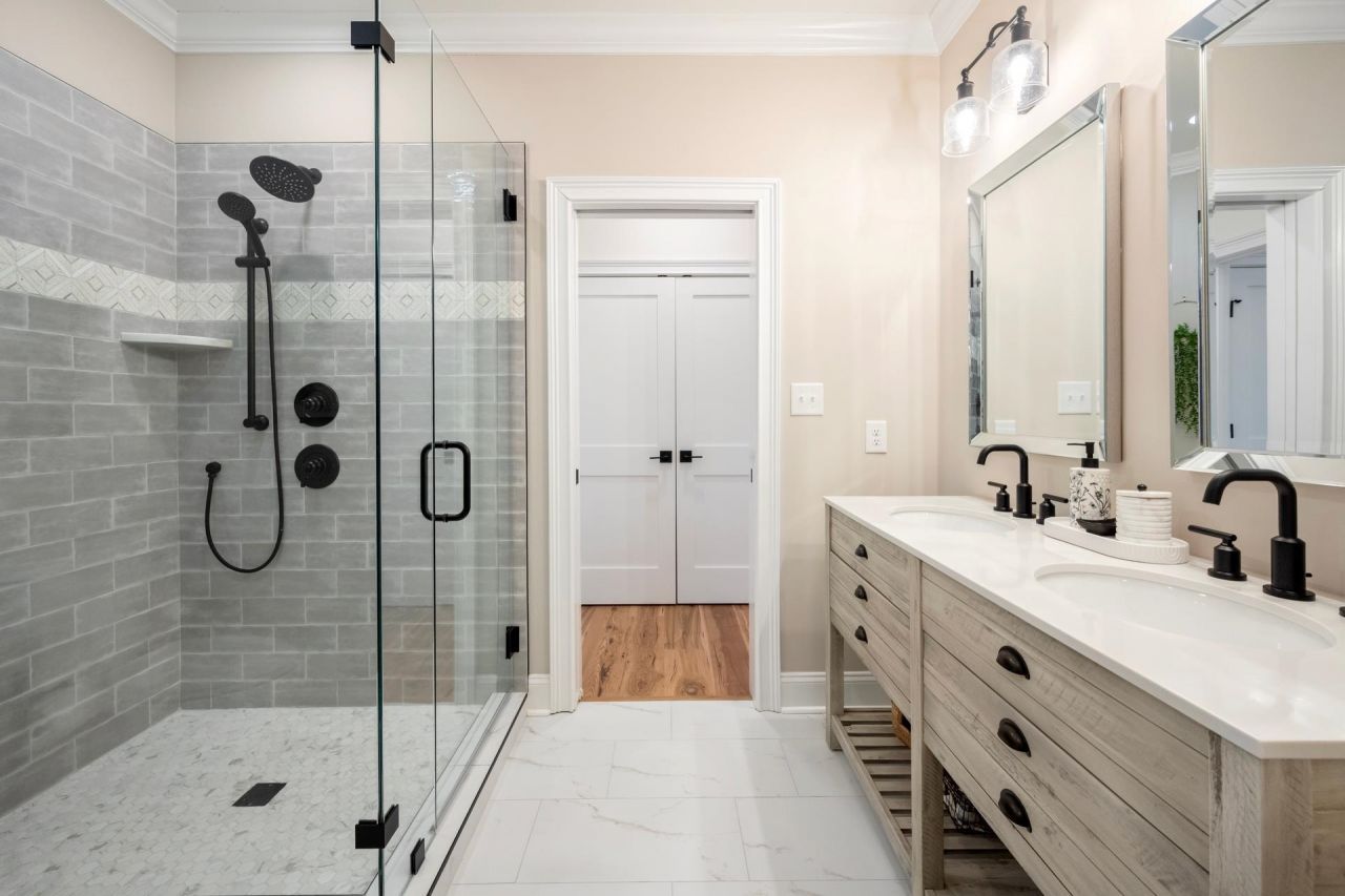 491 Blue Heron Rd. Photo 23