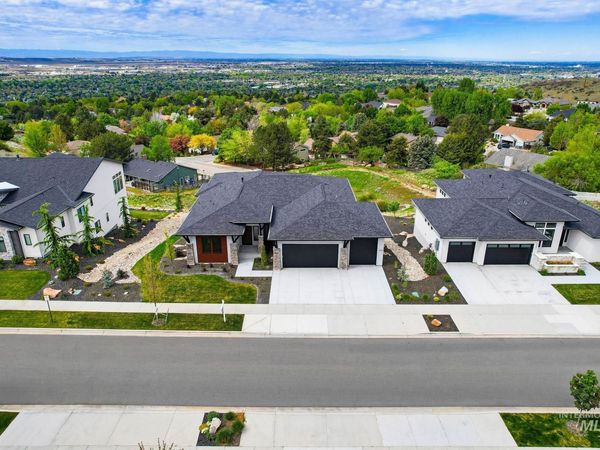 1521 S Trent Point Way, Boise, ID 83712