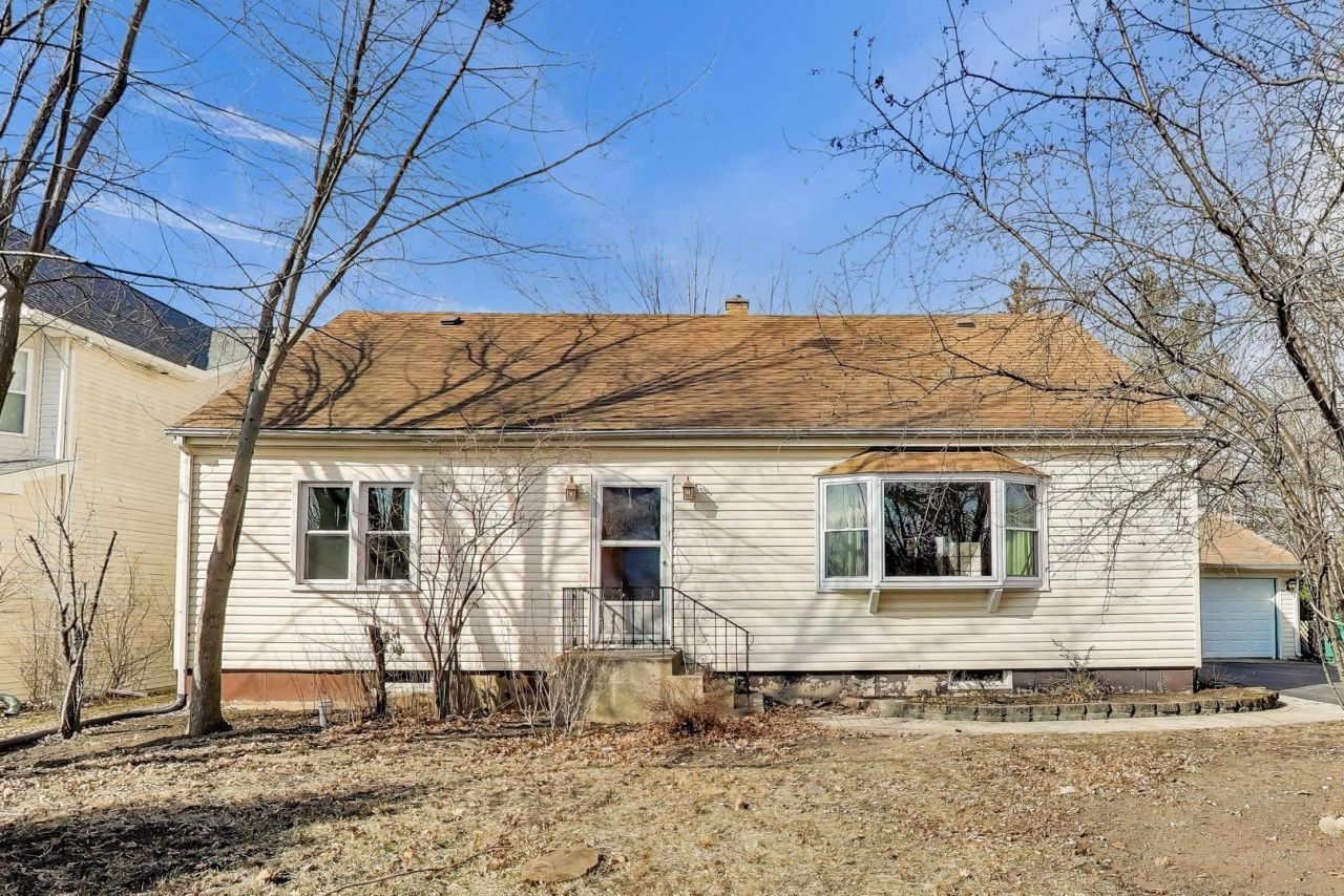 23576 N Melody Lane, Lake Zurich, IL 60047 Main Photo