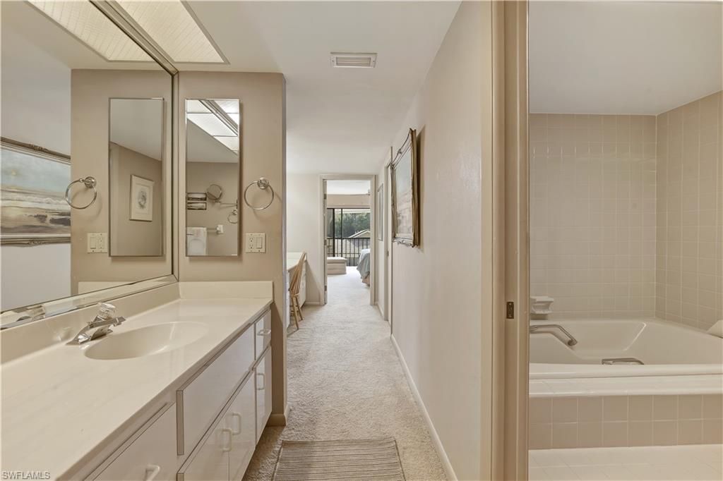 6258 Cougar Run, Unit 203, Fort Myers, FL 33908 Photo