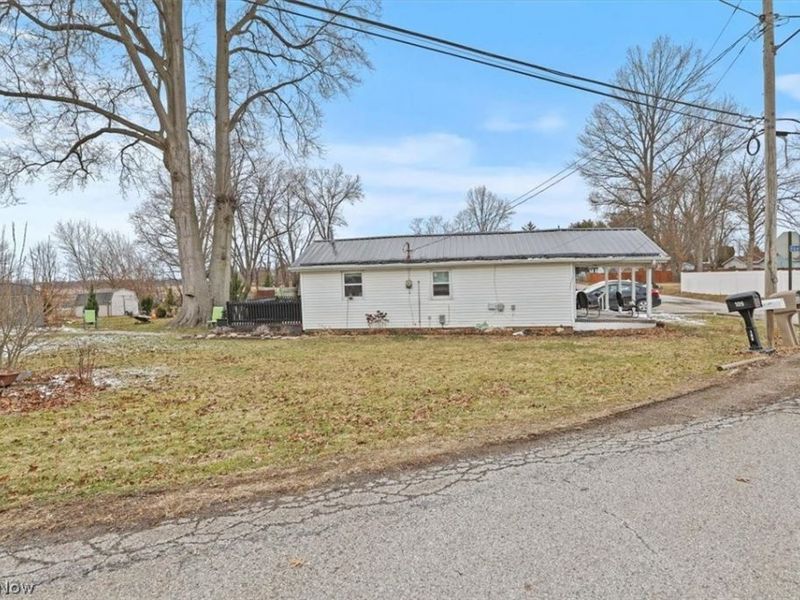 101 W 1st Avenue, Hebron, OH 43025 Photo 5