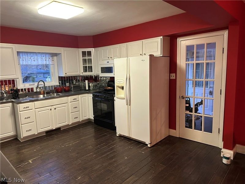 3192 Mogadore Road, Springfield, OH 44312 Photo 8