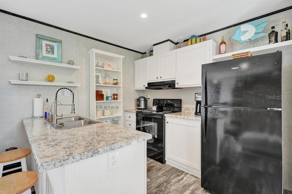 315 NE Cardinal Ne, Unit #L15, Jensen Beach, FL 34957 Photo