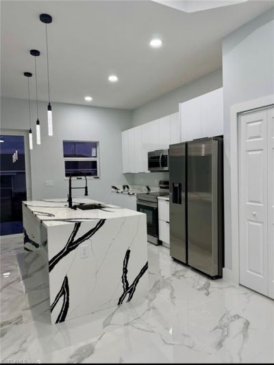 325 / 327 Gordon Ave S, Lehigh Acres, FL 33973 Photo