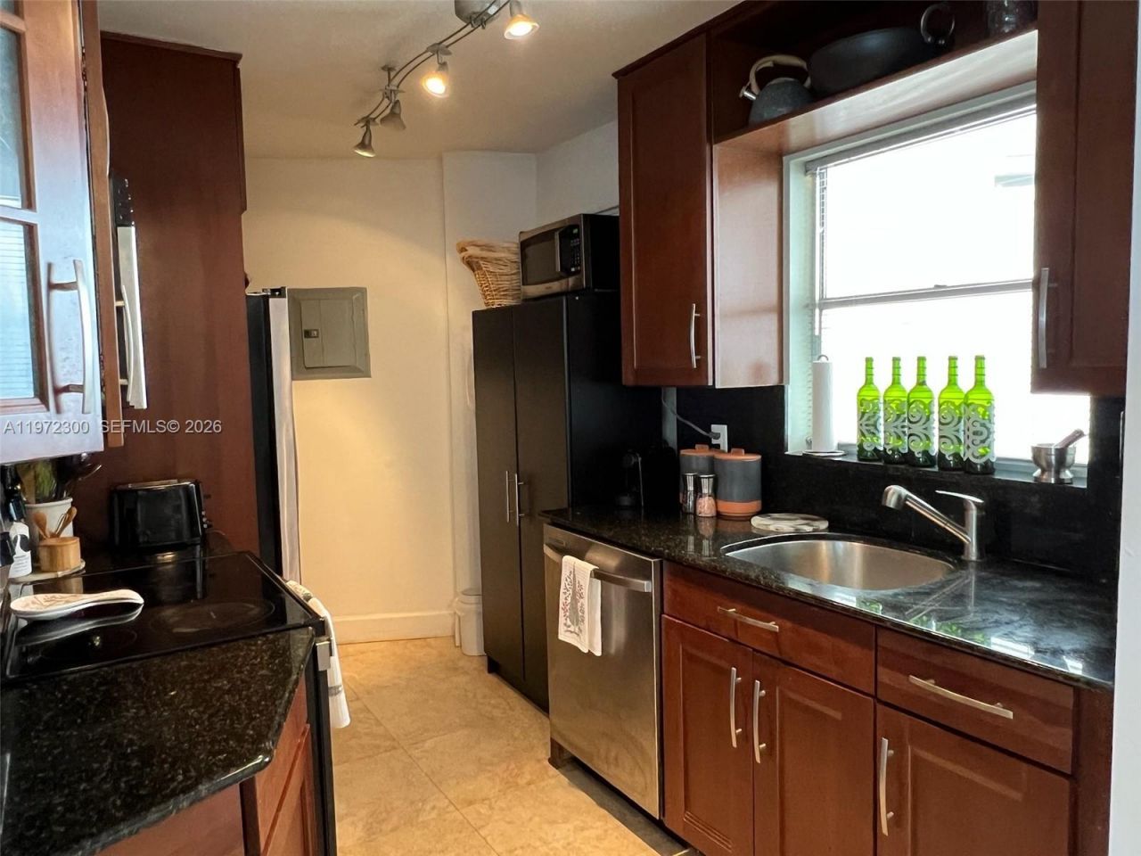 1881 Washington Ave , Unit 12E, Miami Beach, FL 33139 Photo