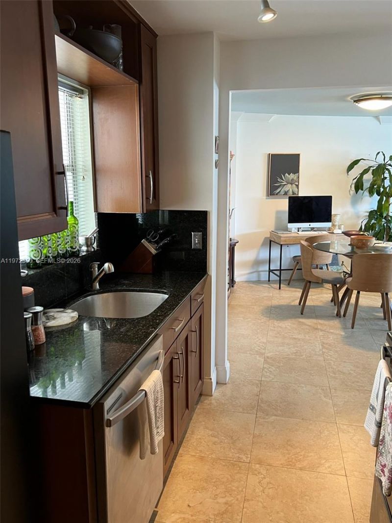 1881 Washington Ave , Unit 12E, Miami Beach, FL 33139 Photo