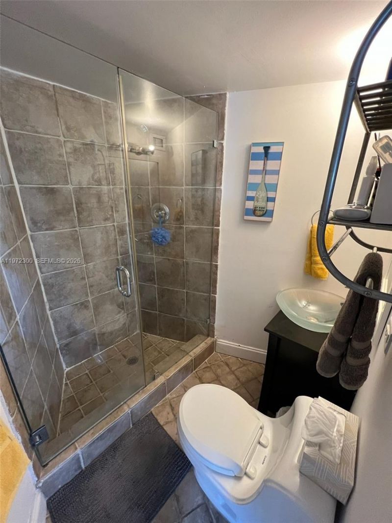 1881 Washington Ave , Unit 12E, Miami Beach, FL 33139 Photo