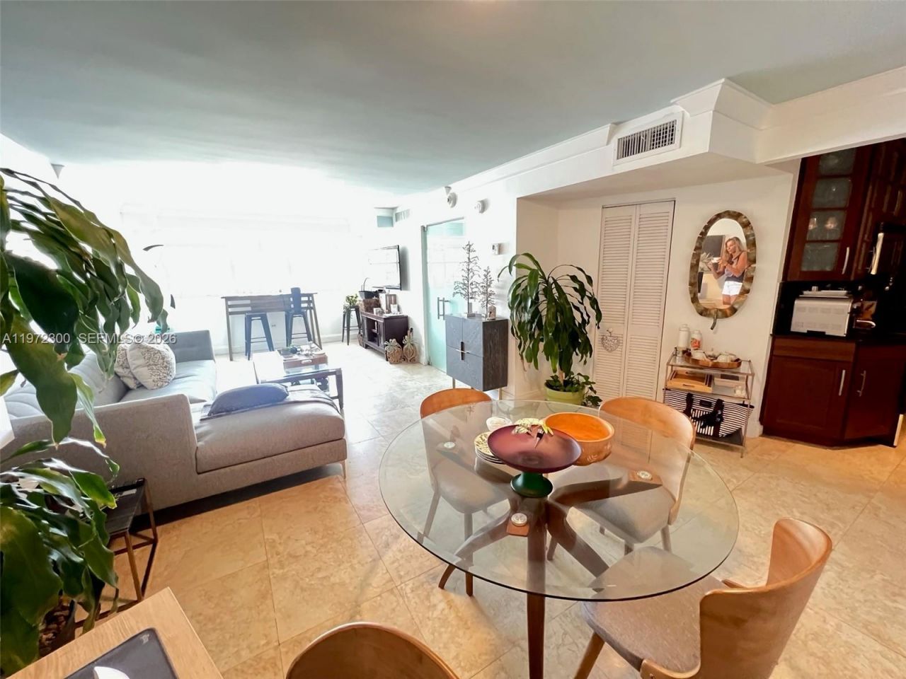 1881 Washington Ave , Unit 12E, Miami Beach, FL 33139 Photo