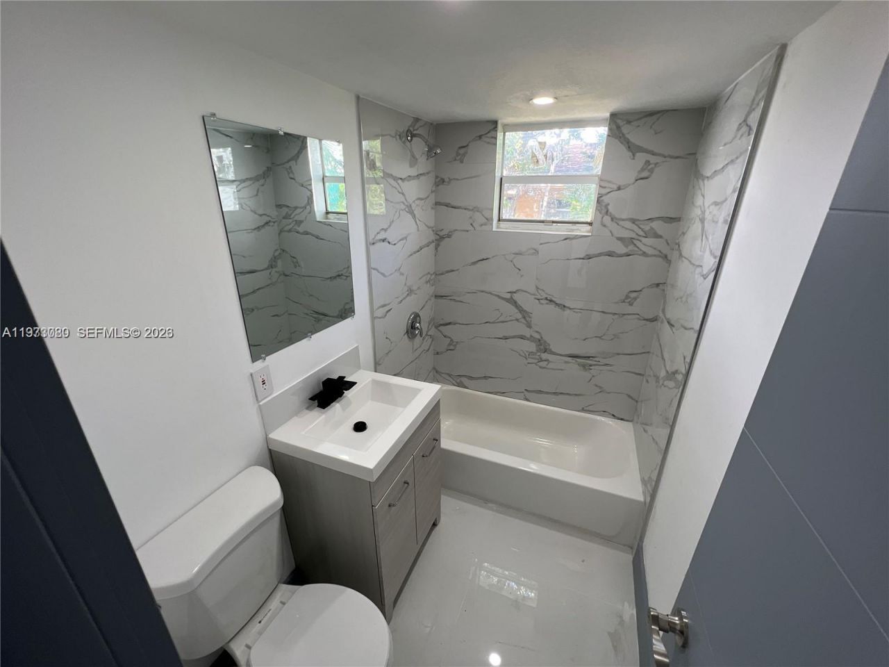 2441 NW 32nd St , Unit 1, Miami, FL 33142 Photo