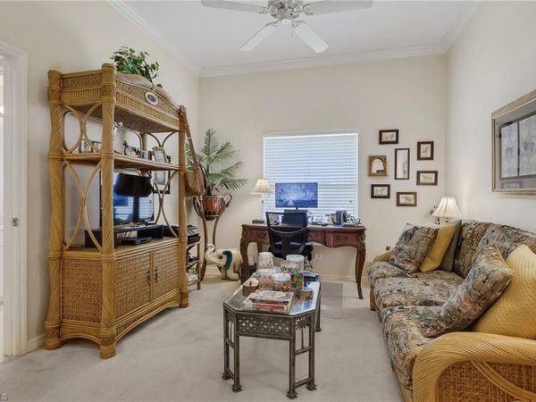 8620 Cedar Hammock CIR, Unit 1121, NAPLES, FL 34112
