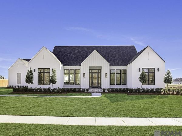 43328 Collyns Cove, Prairieville, LA 70769