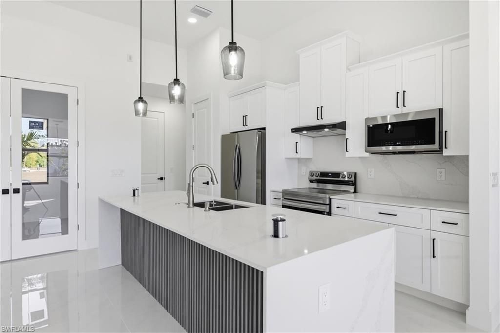 3205 Andalusia Blvd , Cape Coral, FL 33909 Photo