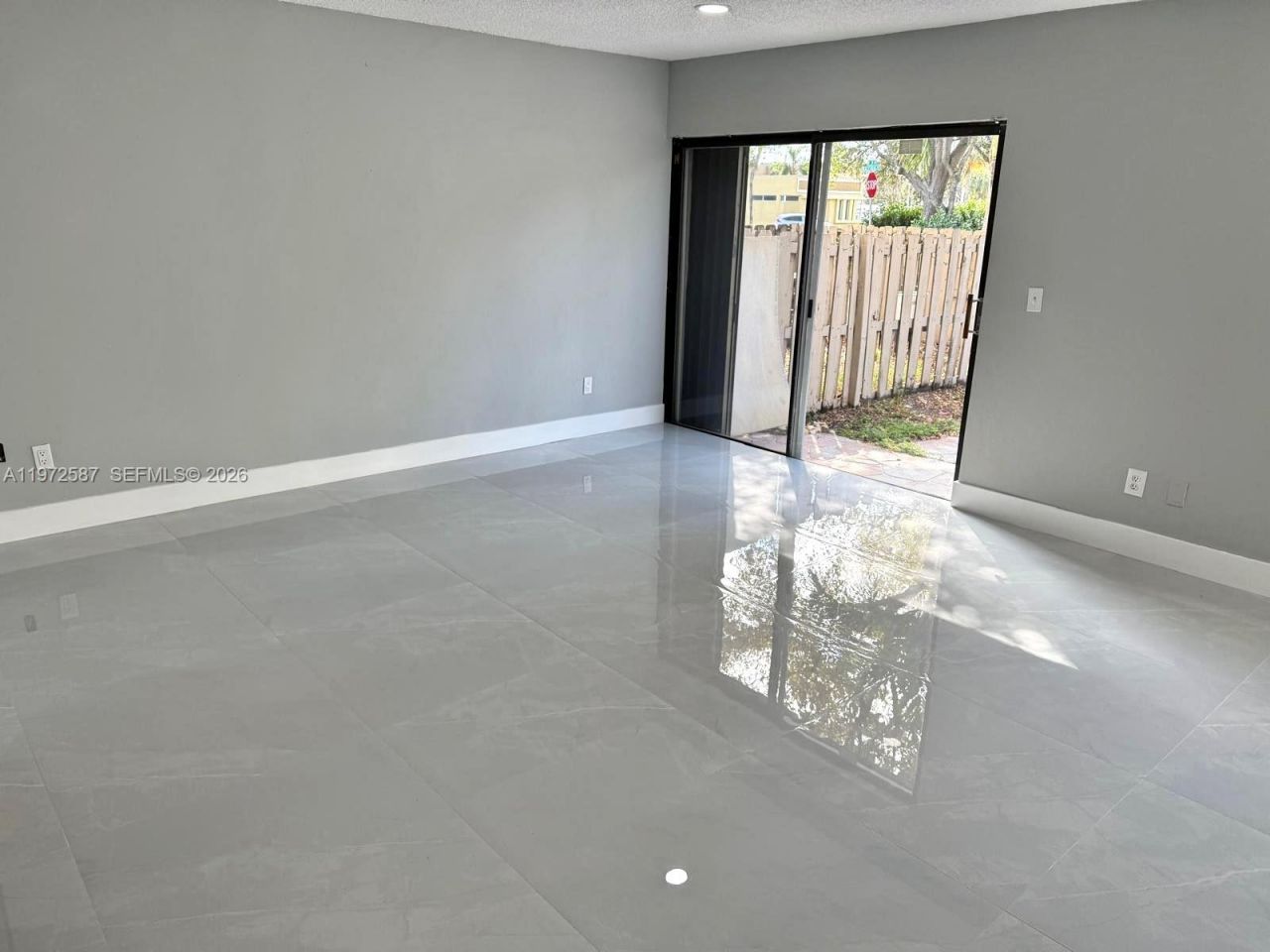 2700 N 34th Ave , Unit I, Hollywood, FL 33021 Photo