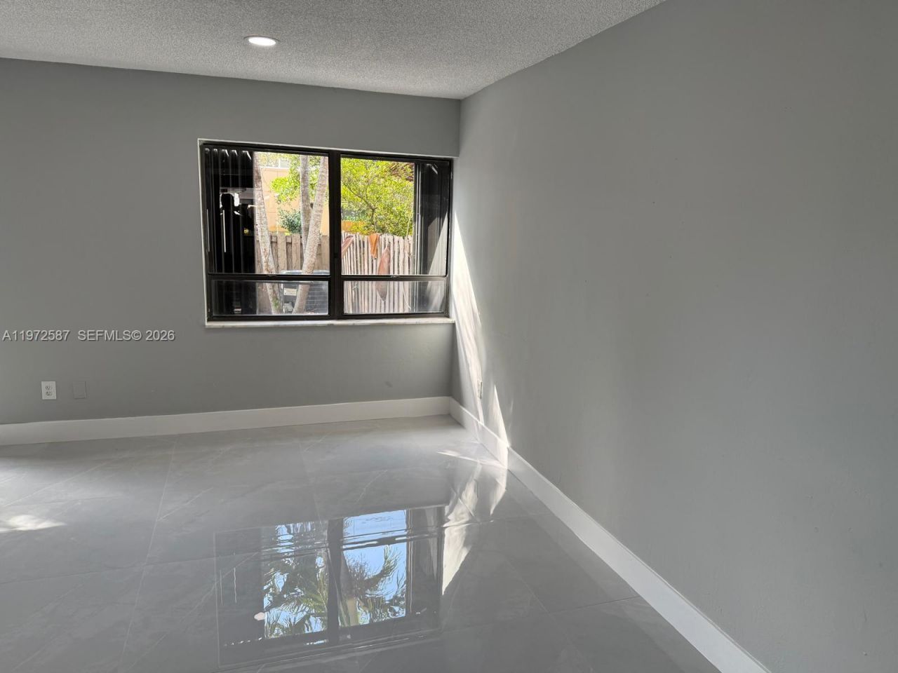 2700 N 34th Ave , Unit I, Hollywood, FL 33021 Photo