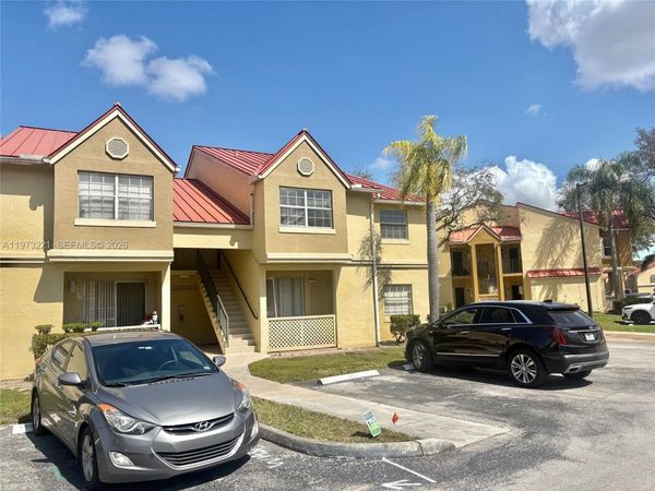 18324 NW 68th Ave, Unit H, Hialeah, FL 33015