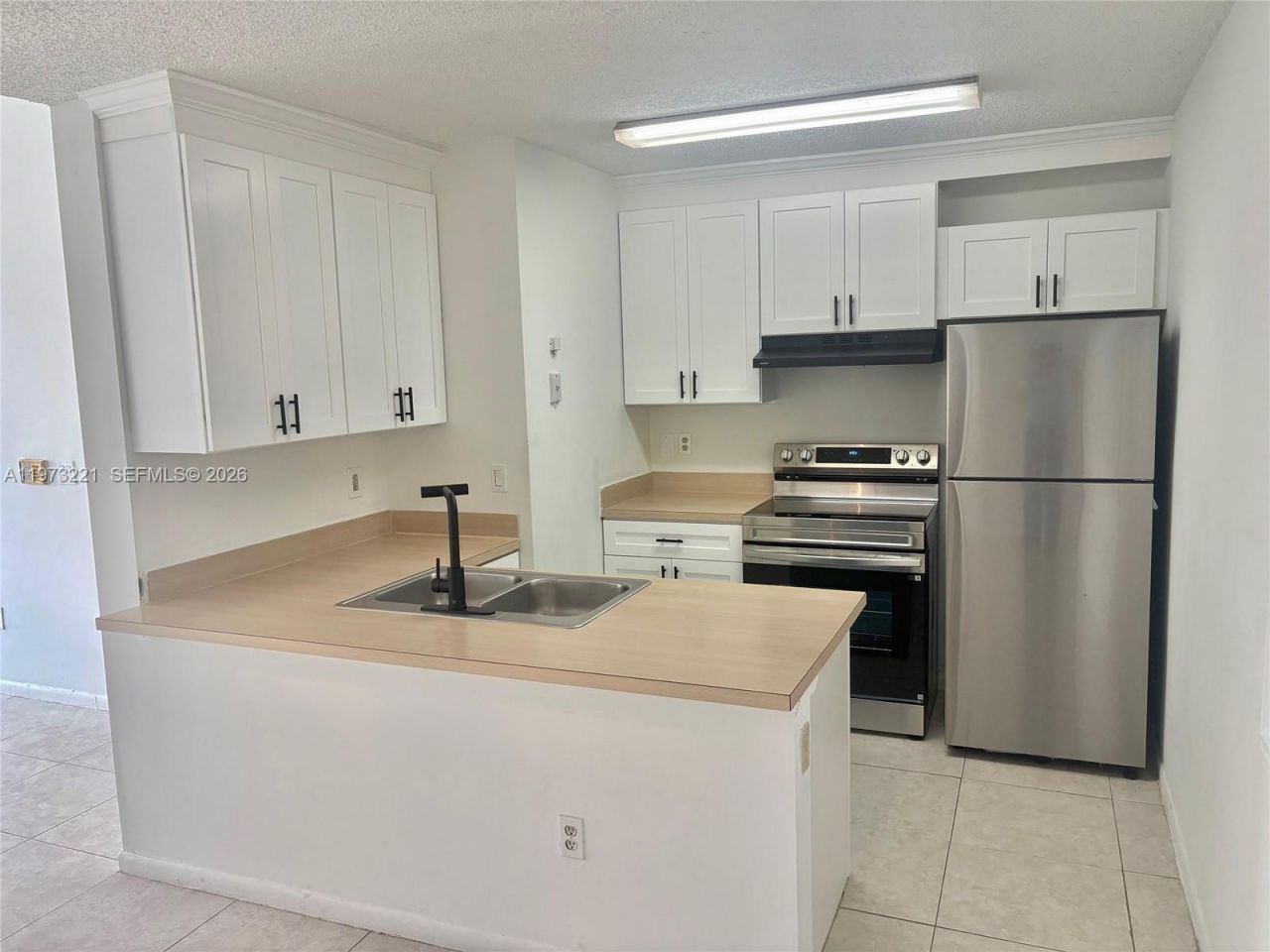 18324 NW 68th Ave, Unit H, Hialeah, FL 33015 Photo