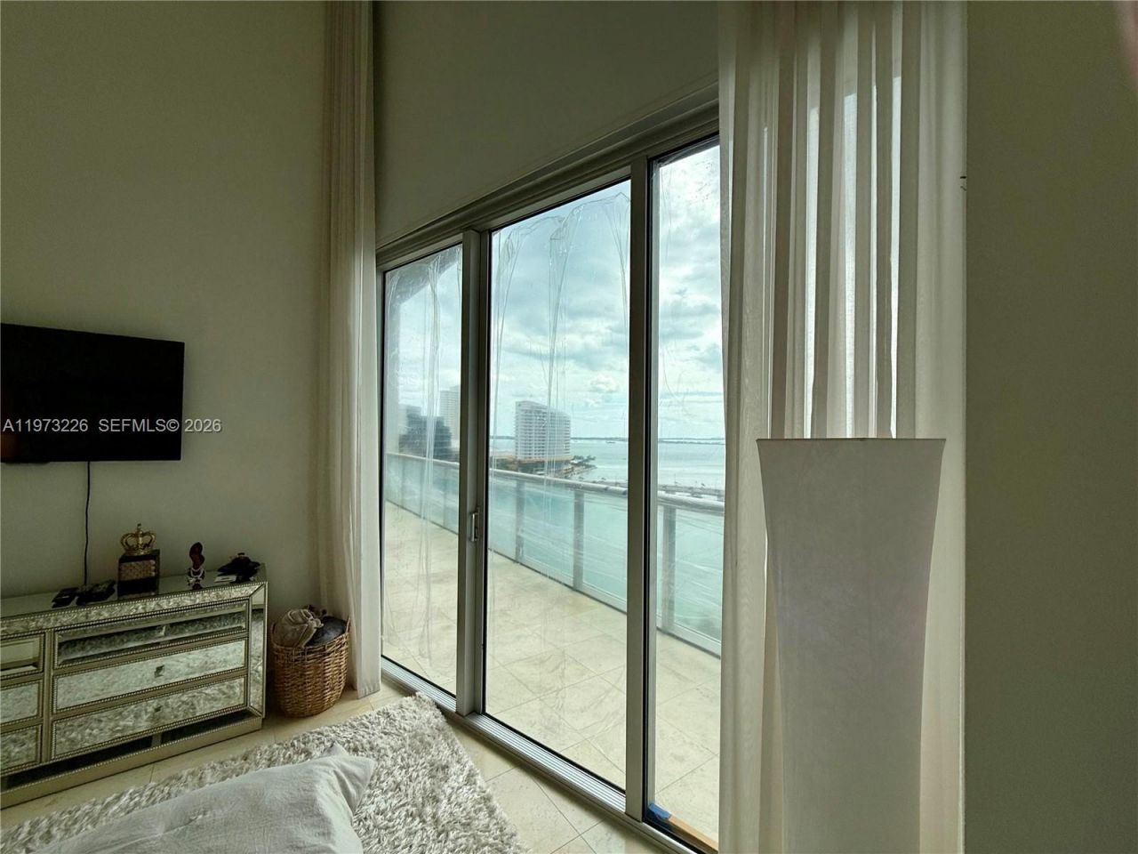 495 Brickell Ave , Unit 1403, Miami, FL 33131 Photo