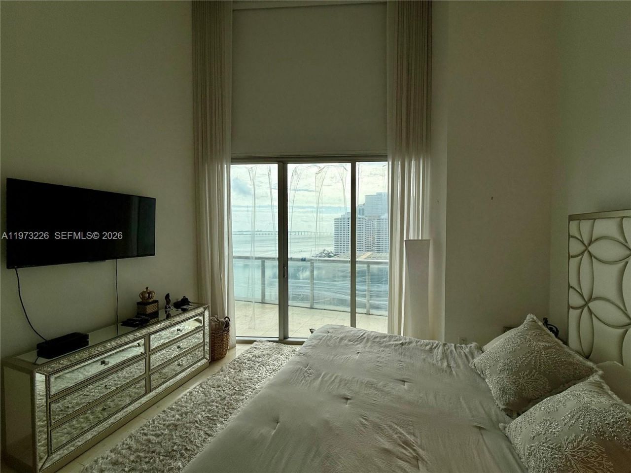 495 Brickell Ave , Unit 1403, Miami, FL 33131 Photo