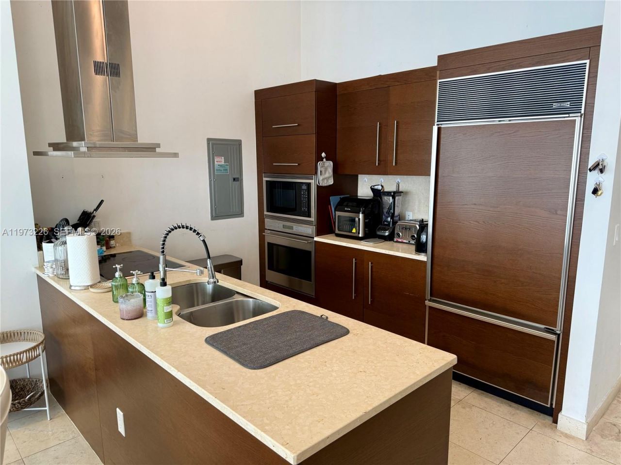 495 Brickell Ave , Unit 1403, Miami, FL 33131 Photo