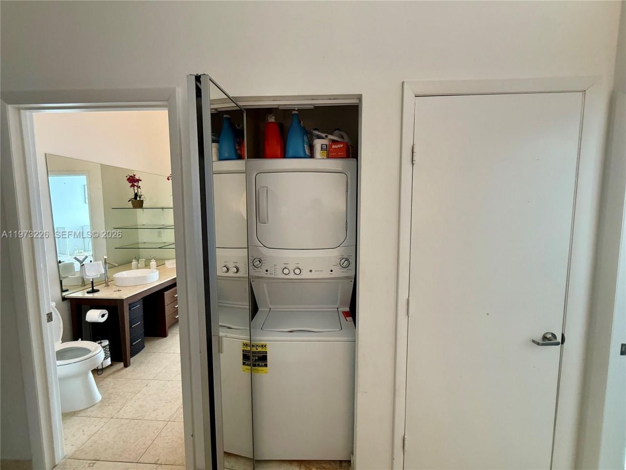 495 Brickell Ave , Unit 1403, Miami, FL 33131 Photo