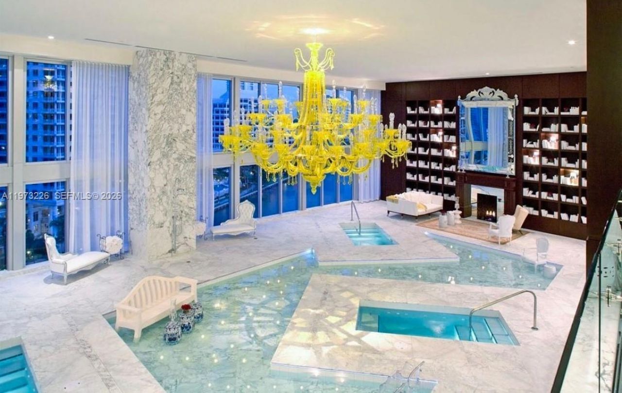 495 Brickell Ave , Unit 1403, Miami, FL 33131 Photo