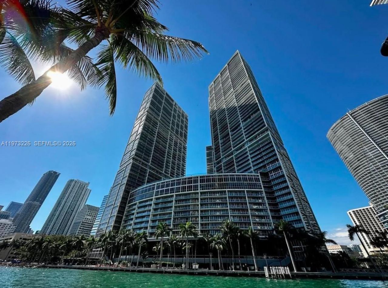 495 Brickell Ave , Unit 1403, Miami, FL 33131 Photo