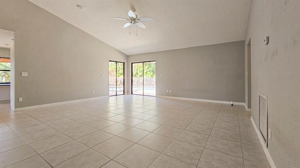 2840 Begonia Way, Cooper City, FL 33026 Photo