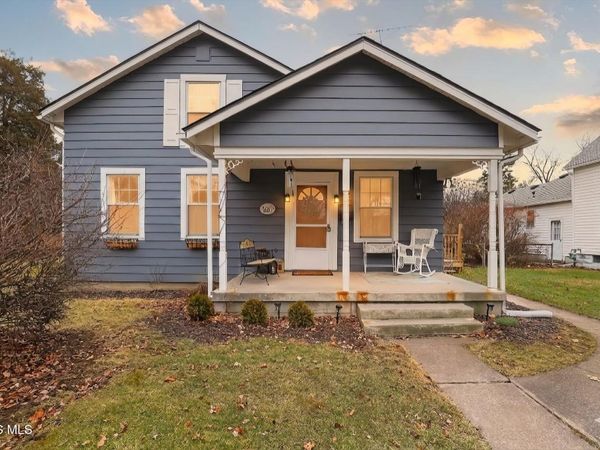 218 E John Street, Maumee, OH 43537