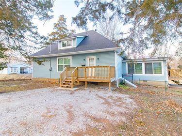 306 W 5th Street, Holden, MO 64040