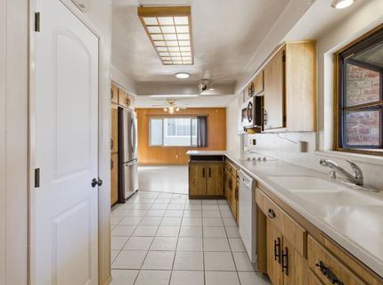 5831 Verde Cruz Way, Sacramento, CA 95841 Photo