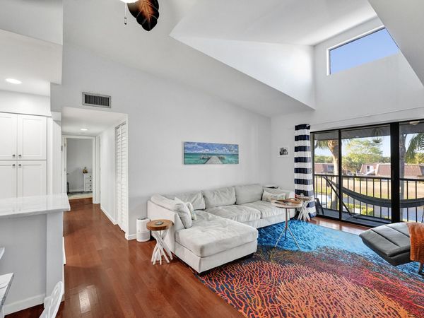 1008 Green Pine Boulevard, Unit D3, West Palm Beach, FL 33409