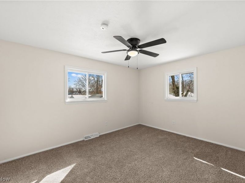 214 Traymore Boulevard, Eastlake, OH 44095 Photo 23