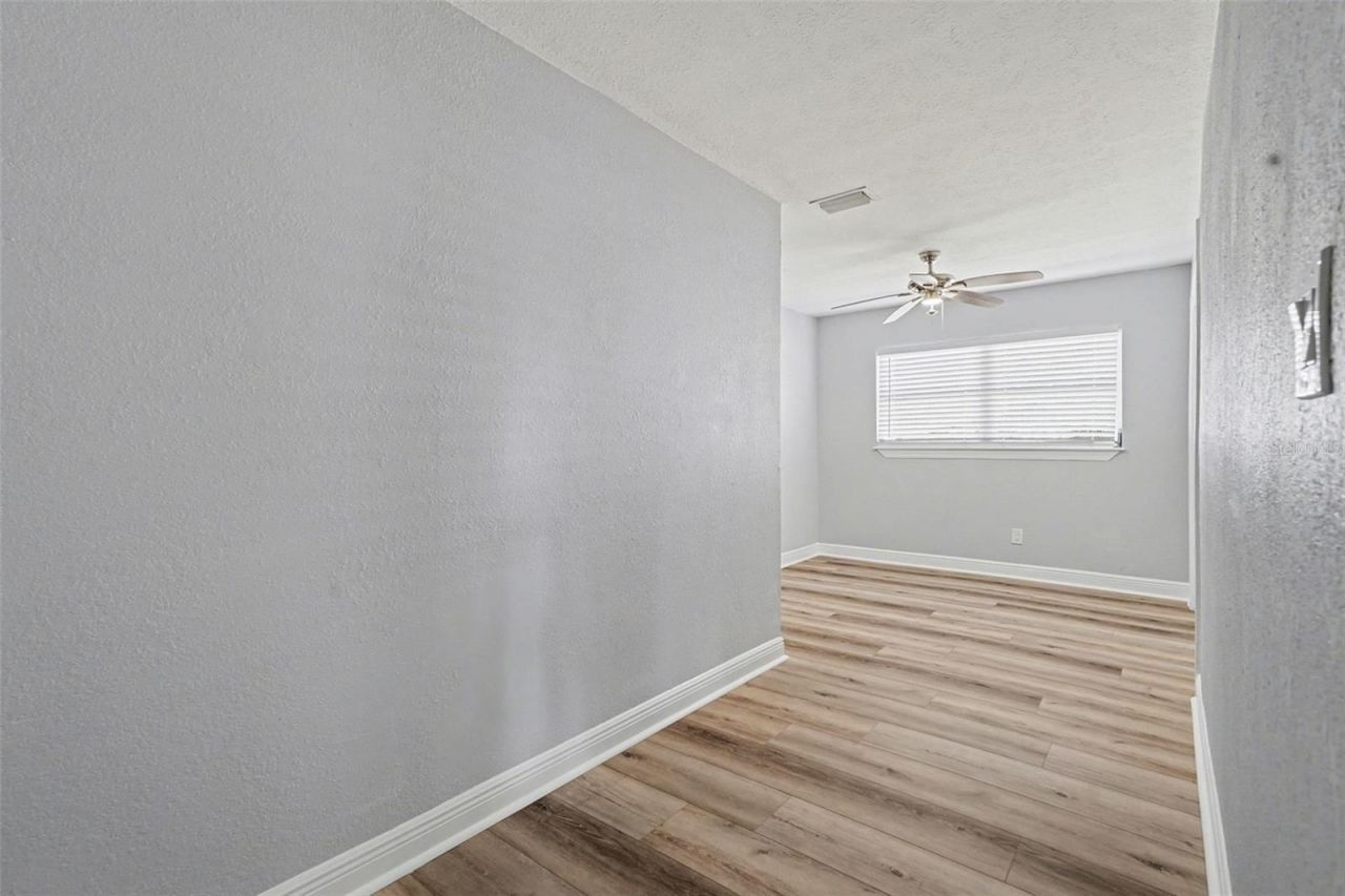 8902 El Portal Drive, Tampa, FL 33604 Photo