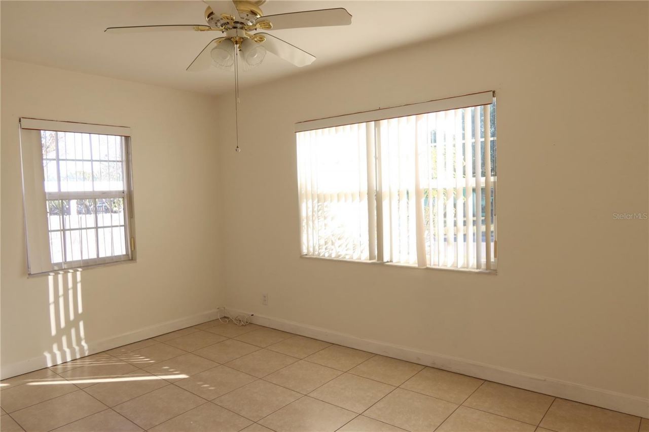 3713 Benson Avenue N, Saint Petersburg, FL 33713 Photo