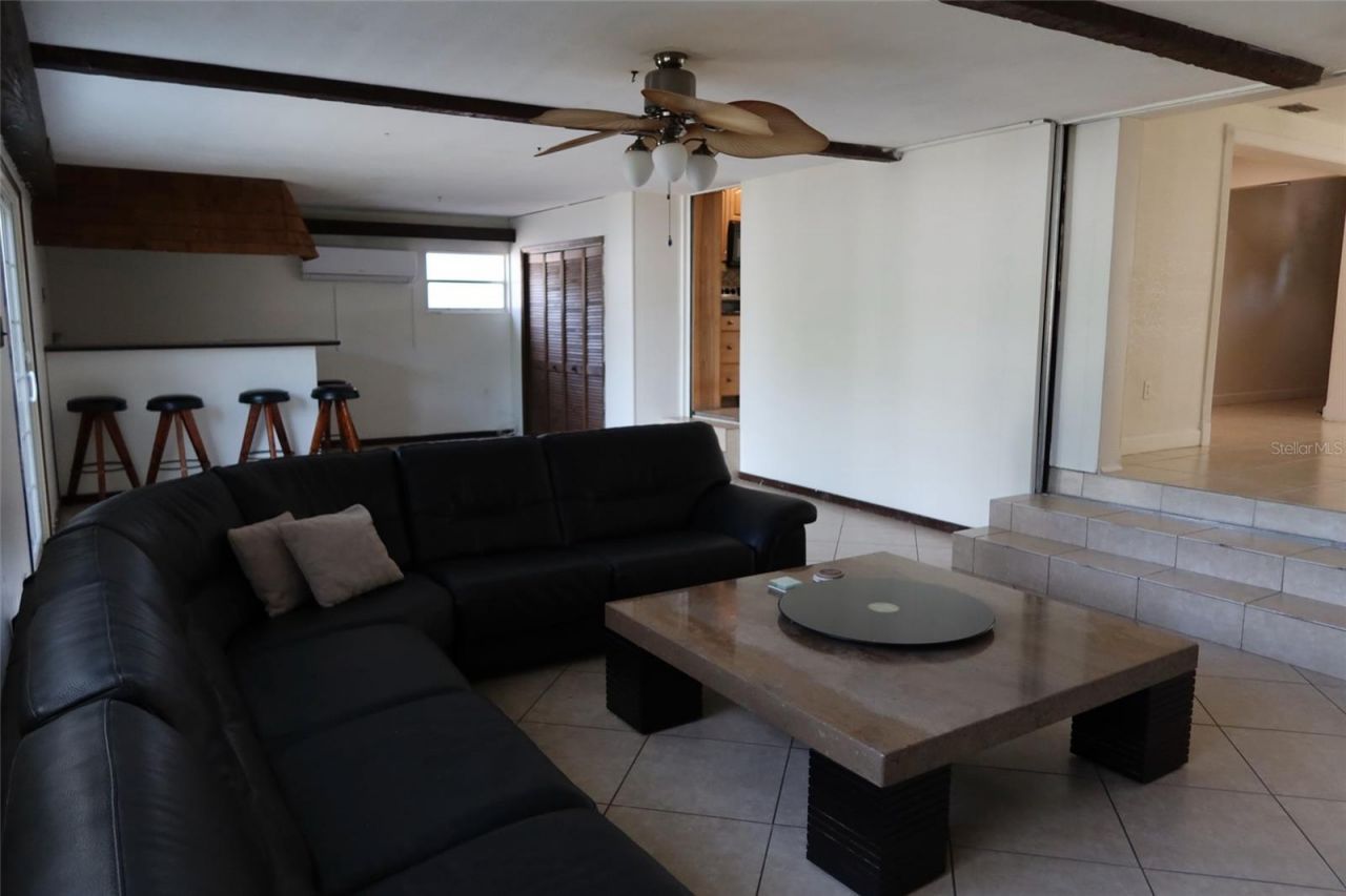 3713 Benson Avenue N, Saint Petersburg, FL 33713 Photo