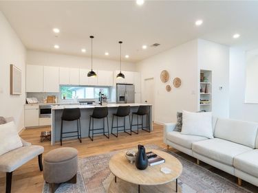 2118 N Carroll Avenue, Unit 103, Dallas, TX 75204