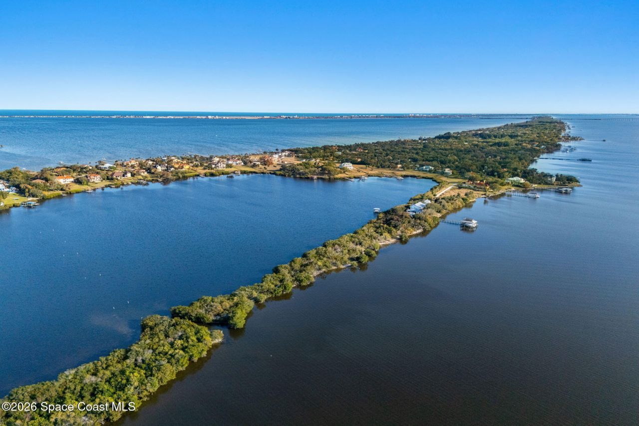 4760 Honeyridge Lane , Merritt Island, FL 32952 Photo